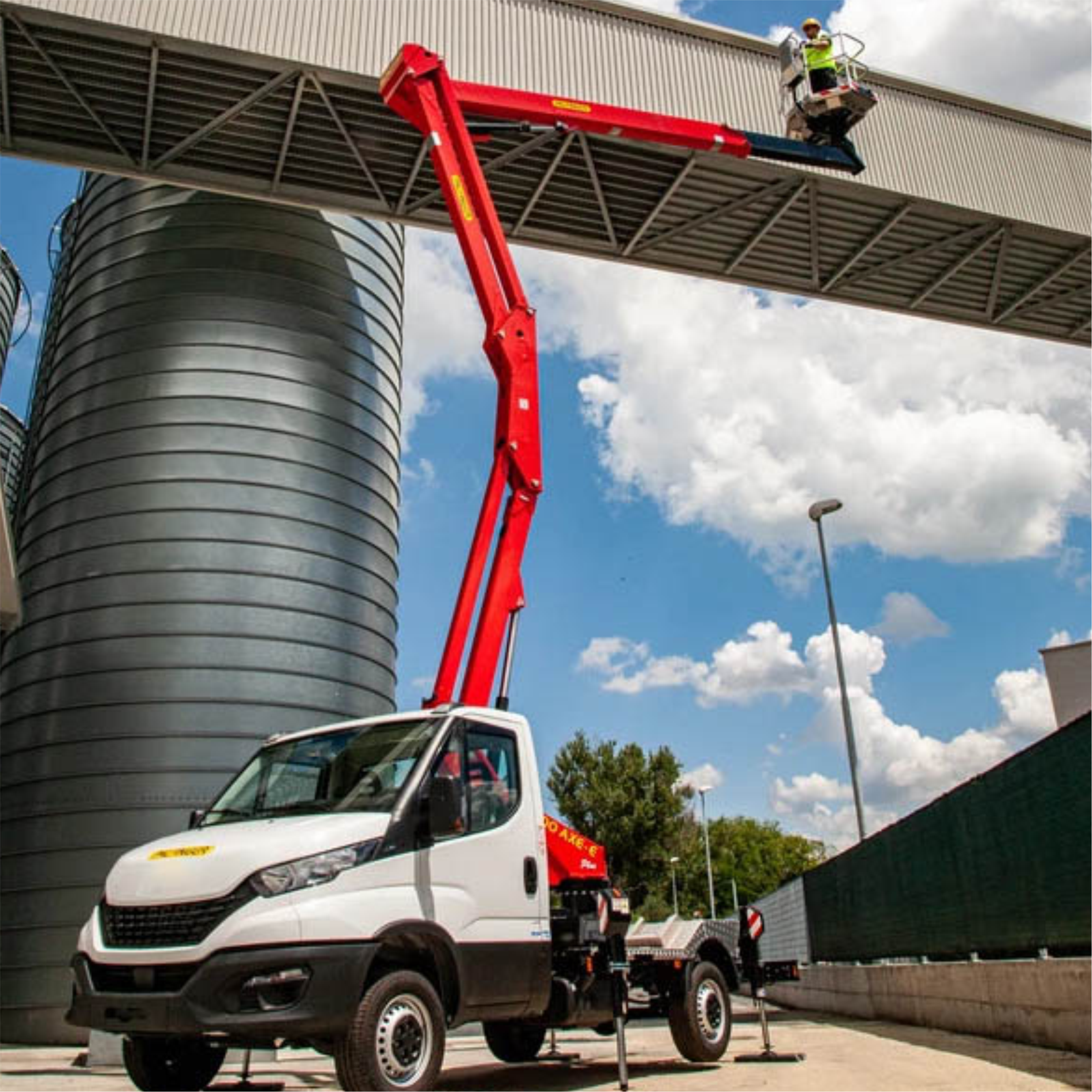 Caminhão Plataforma Pa 200
